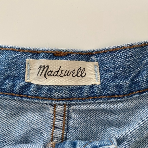 Madewell The Momjean Short in Givens Wash size 28 - Picture 9 of 12